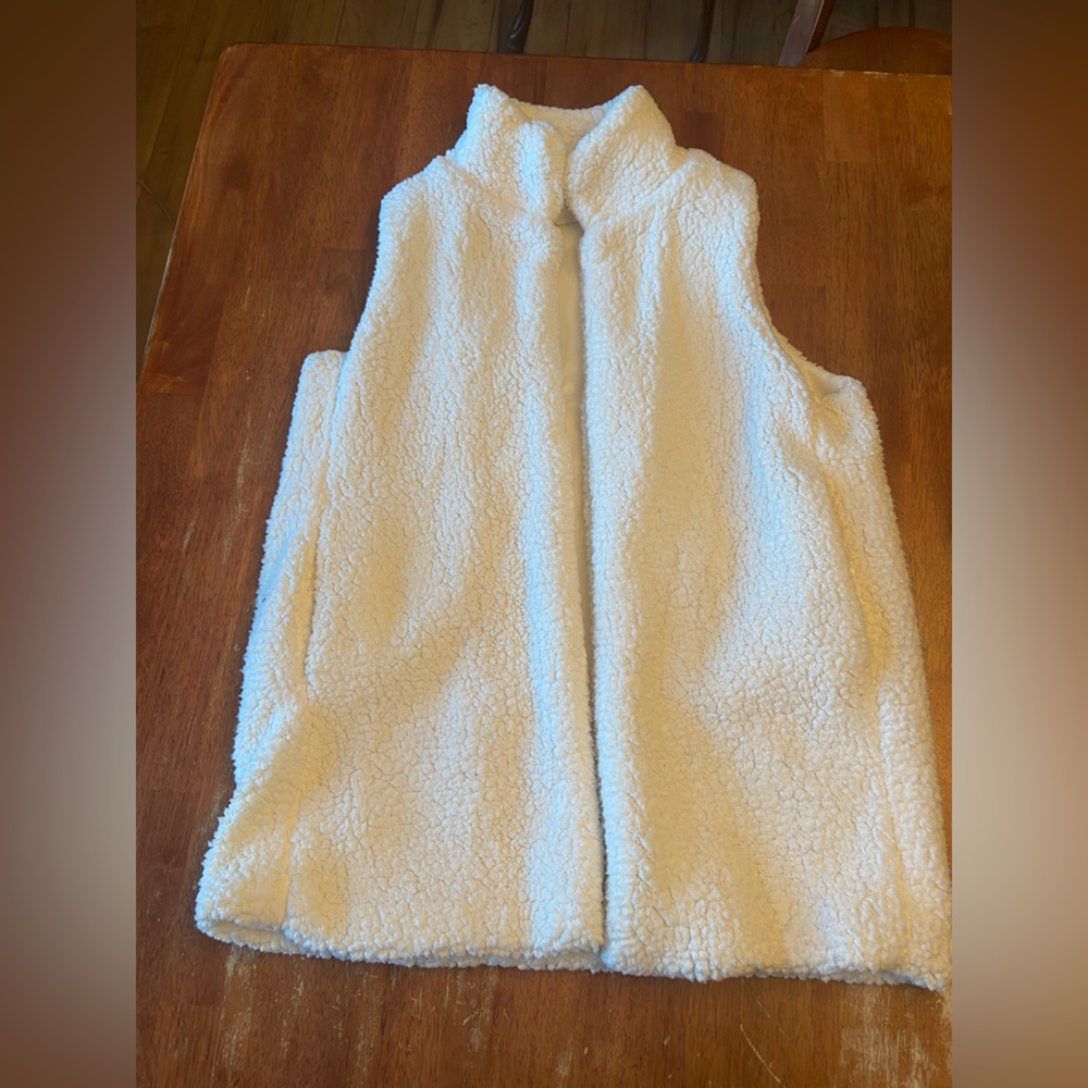 Fluffy Vest